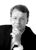 Portrait Prof. Dr. Peter Liggesmeyer