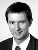 Portrait Prof. Dr. Peter Gl&ouml;sek&ouml;tter